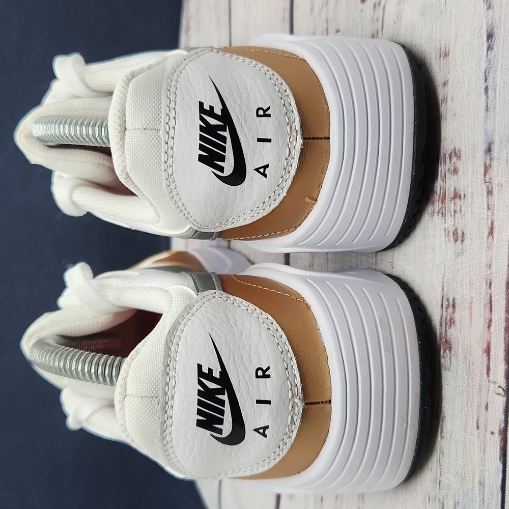 Nike | NEW Air Max SC White‎ Metallic Sneakers CW4554-107 Women's 9 - Picture 8 of 11